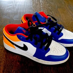 AIR JORDAN 1 LOW GS
"Royal Yellow"